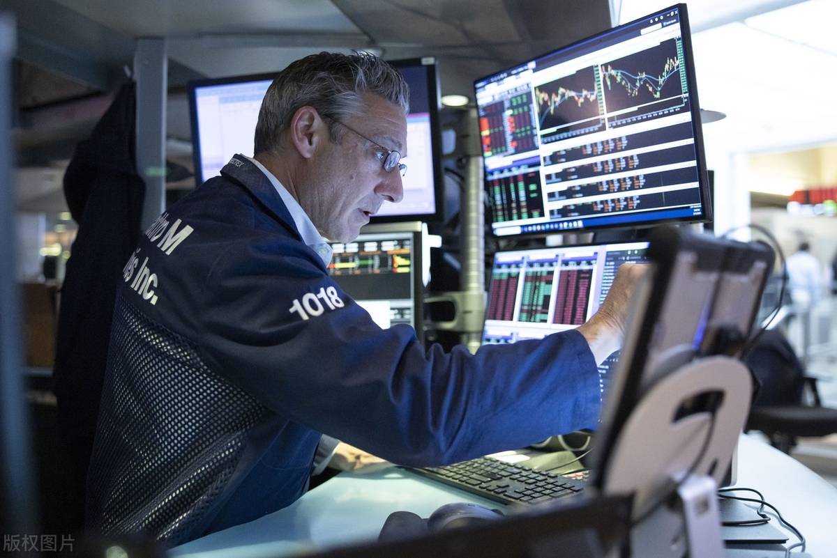 Coinbase遭遇大幅下滑超19.5%，投资者恐慌性抛售